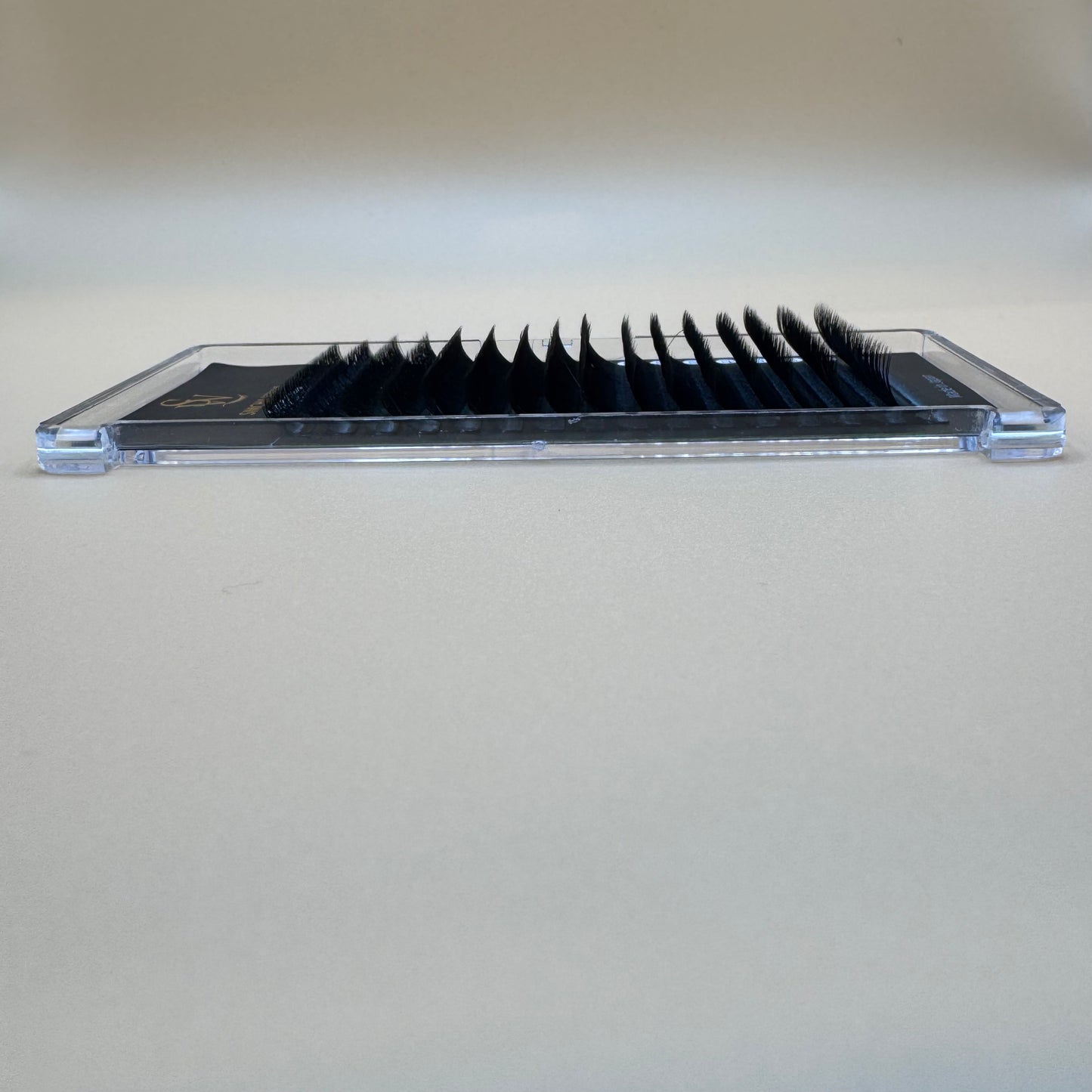 LUXE PRO - 4DW LASHES - C CURL
