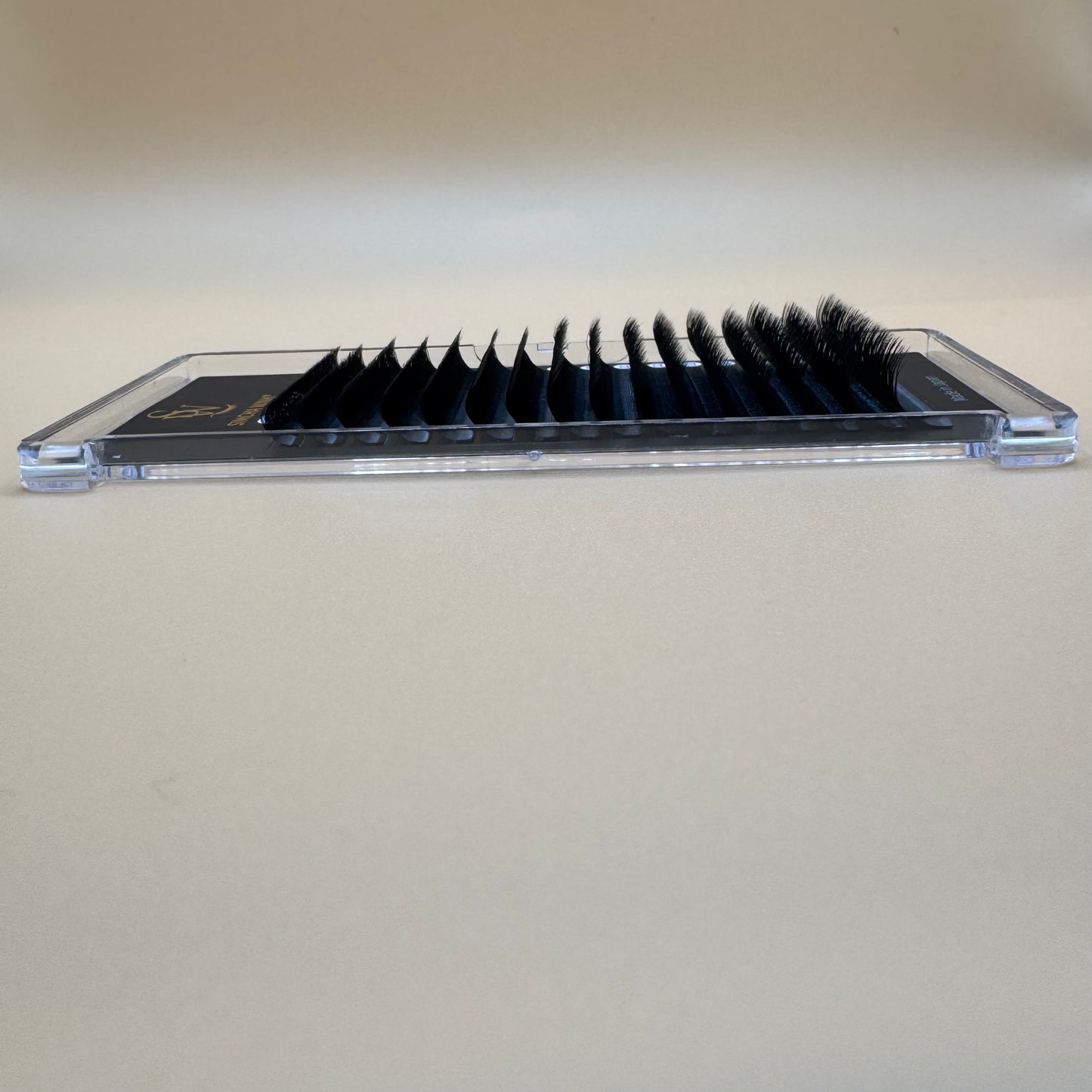 LUXE PRO - 4DW LASHES - D CURL