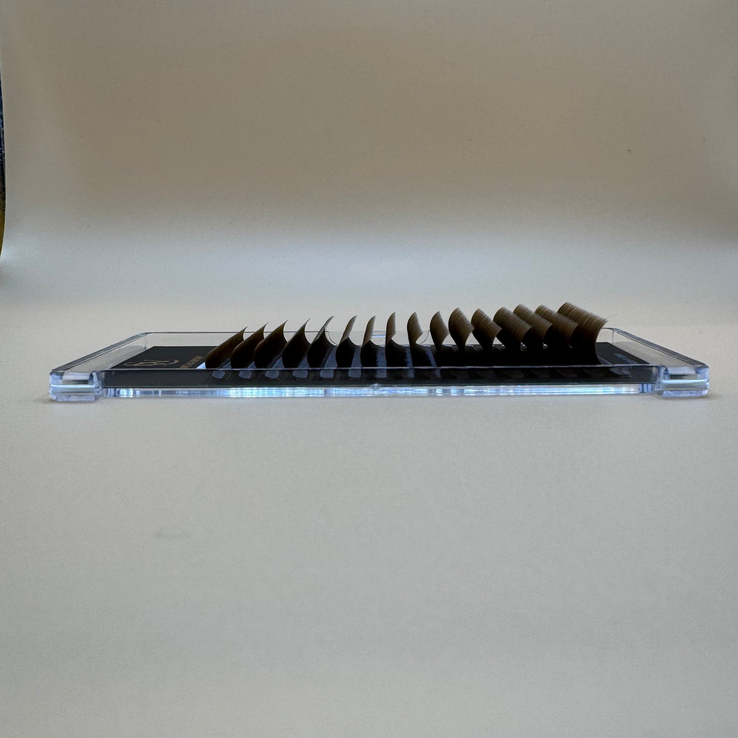 LUXE PRO - EASY FAN LASHES -  D CURL - HONEY