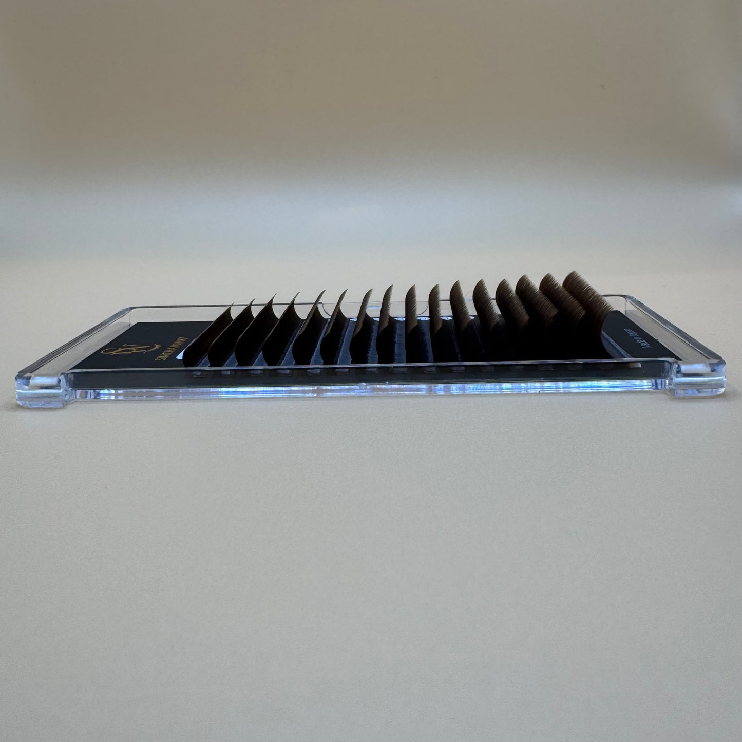 LUXE PRO - EASY FAN LASHES -  D CURL - CARAMEL