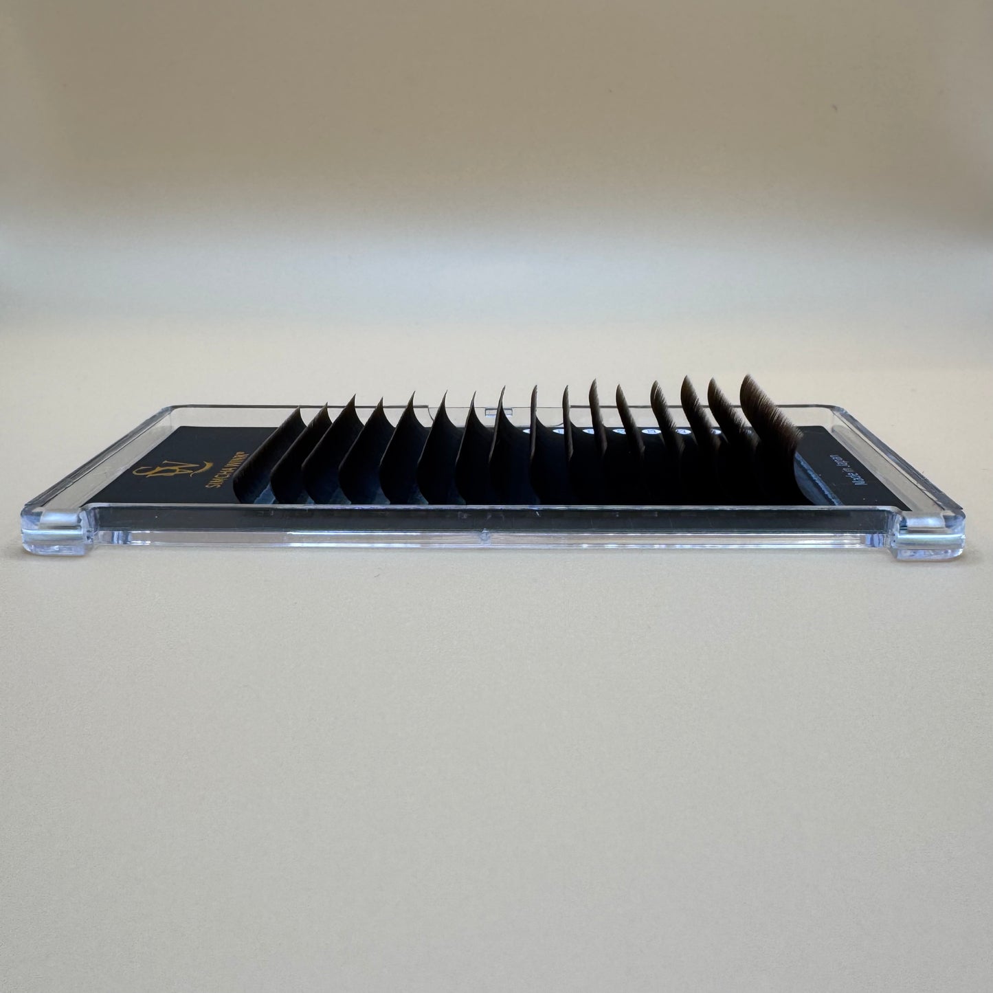 LUXE PRO - EASY FAN LASHES -  C CURL - WOODLAND