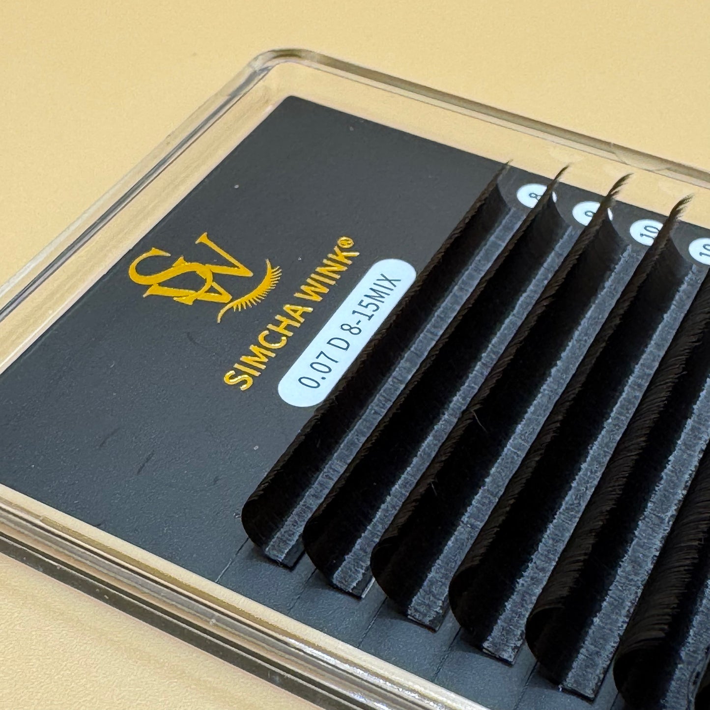 LUXE PRO - EASY FAN LASHES -  D CURL - MOCHA