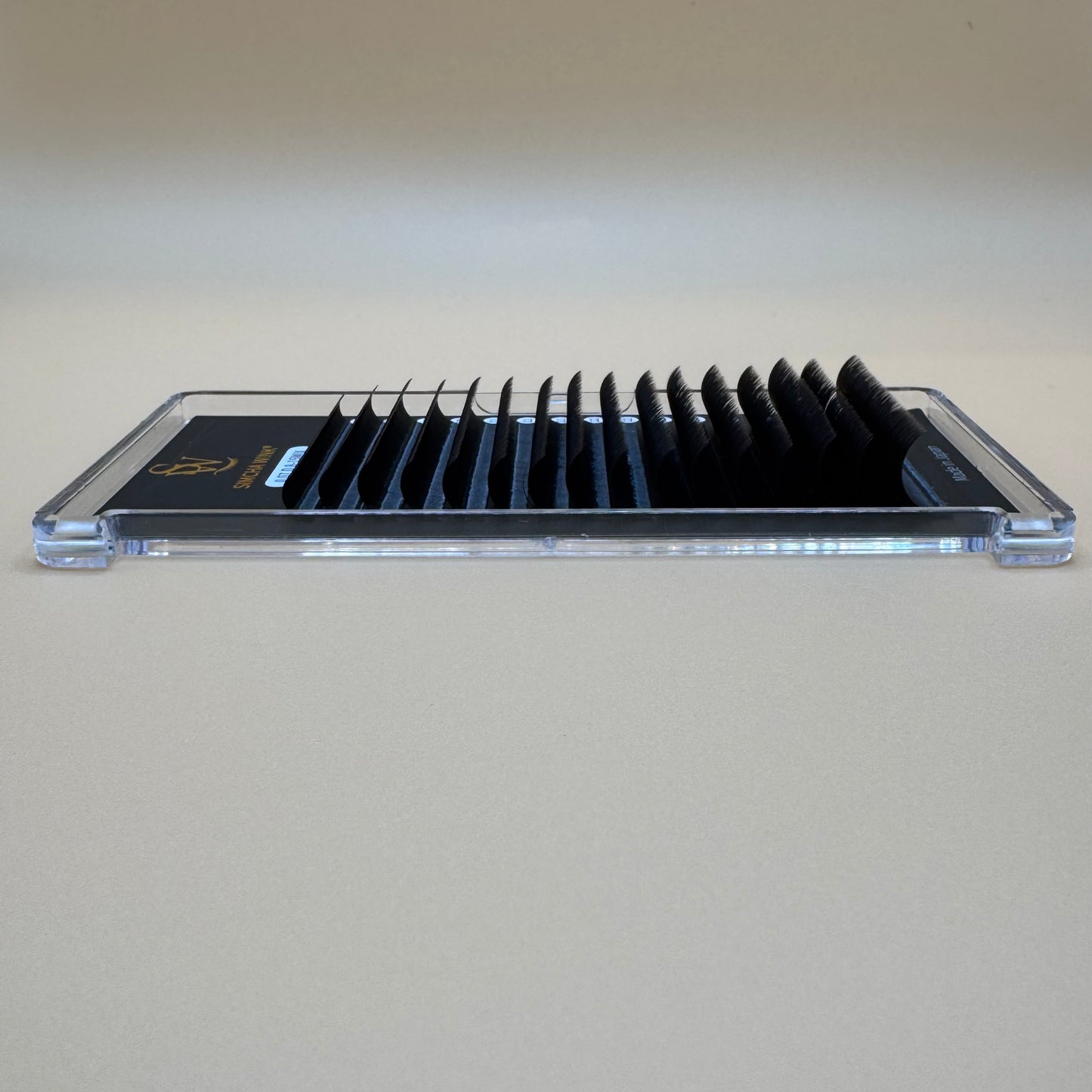 LUXE PRO - EASY FAN LASHES -  D CURL - MOCHA