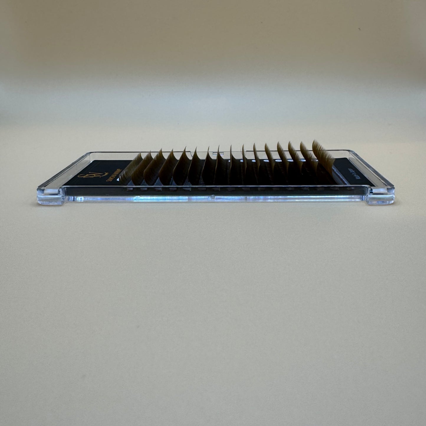 LUXE PRO - VOLUME LASHES -  C CURL - HONEY