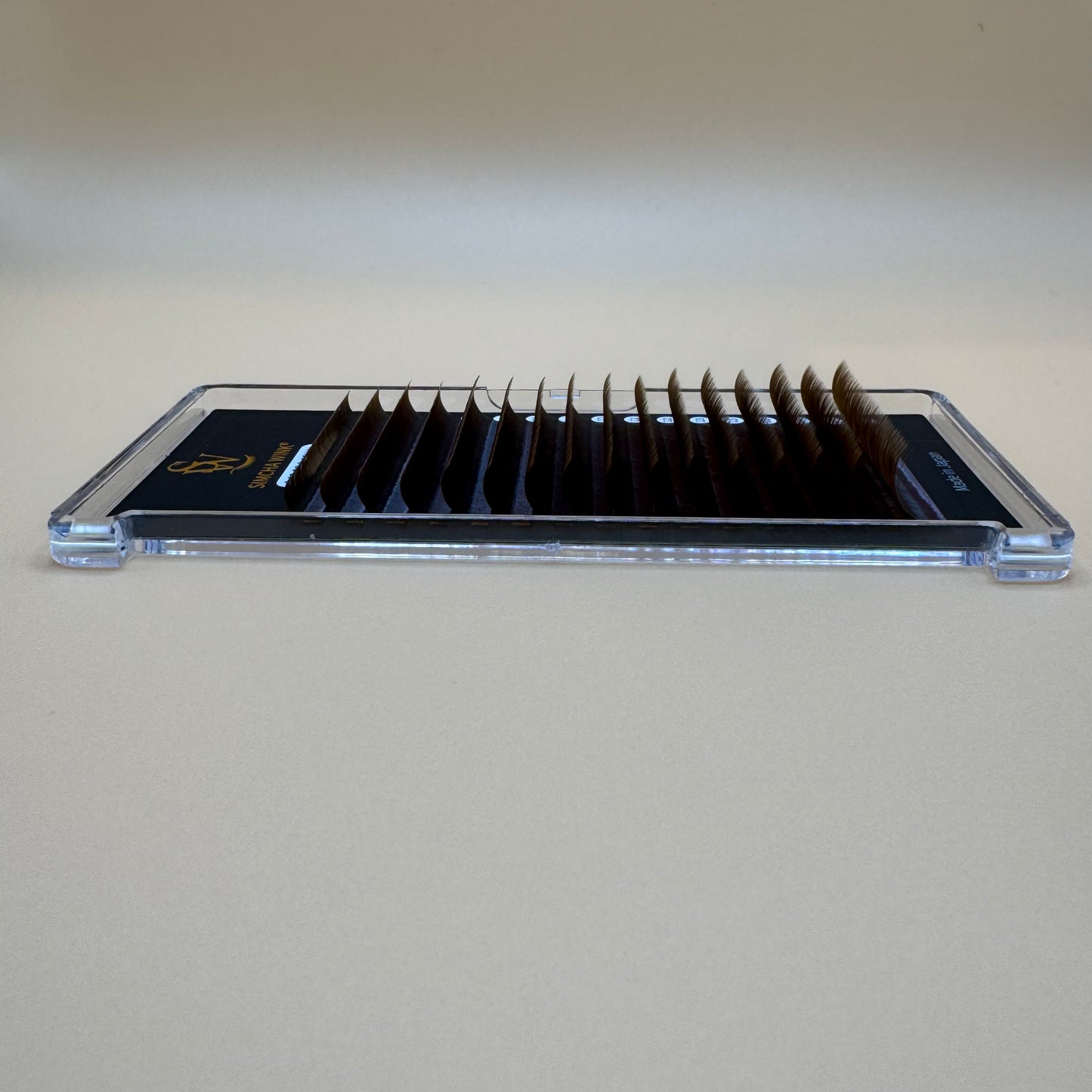 LUXE PRO - VOLUME LASHES -  CC CURL - CARAMEL
