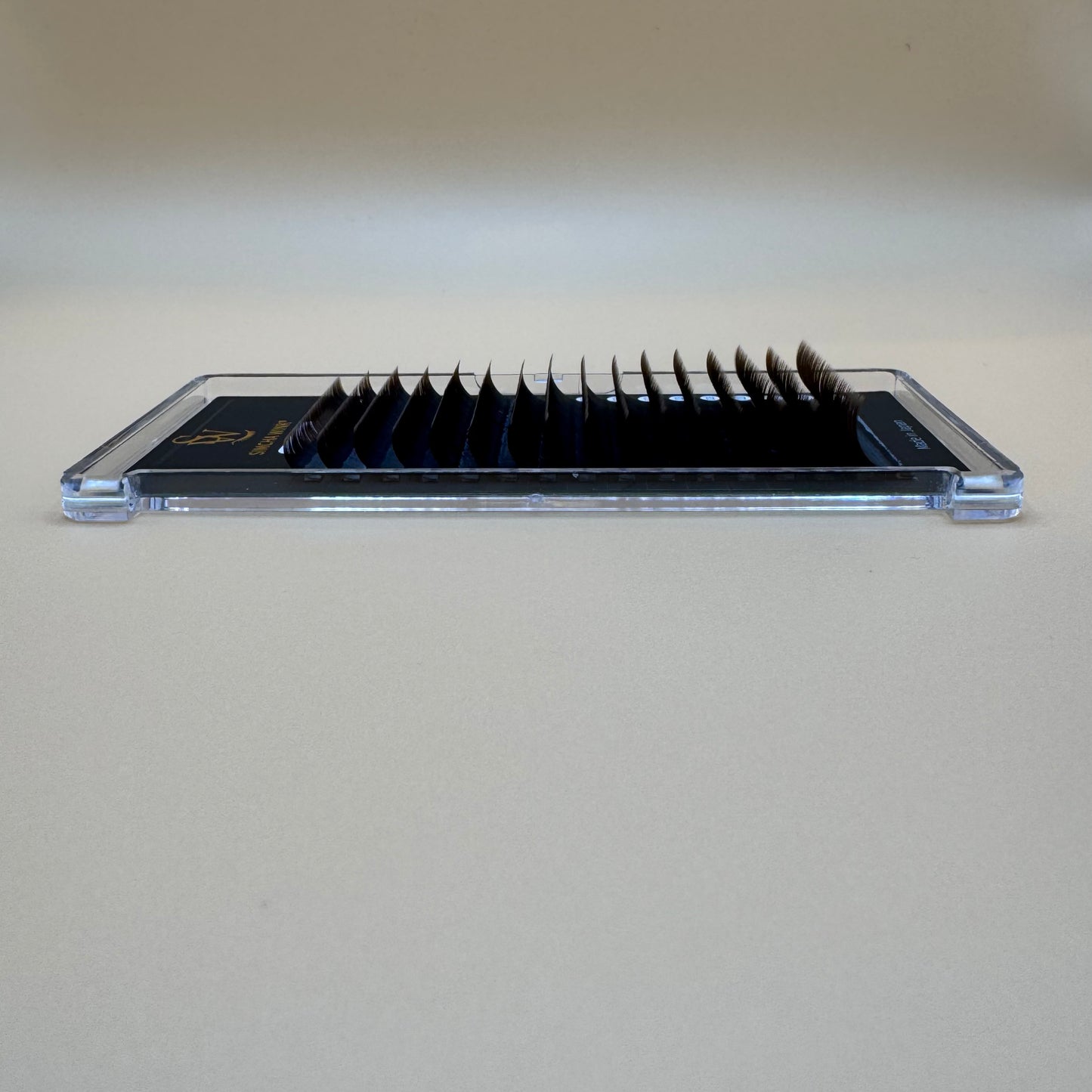 LUXE PRO - VOLUME LASHES -  C CURL - WOODLAND
